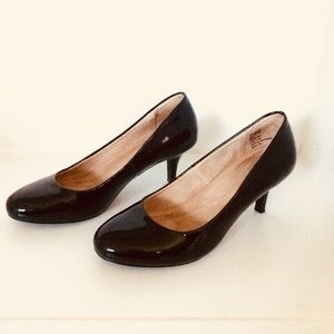 Bass Dark Maroon/Plum Low Heel Pumps